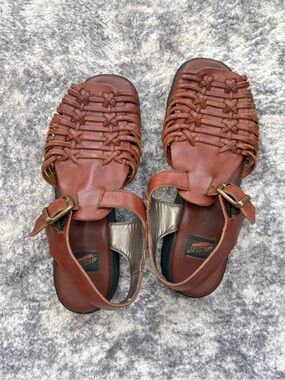 AEROSOLES Women's Brown Woven Leather Buckle Sandals